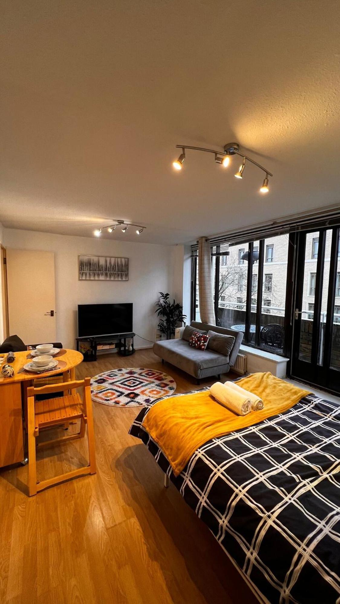 Chelsea Studio Лондон Экстерьер фото